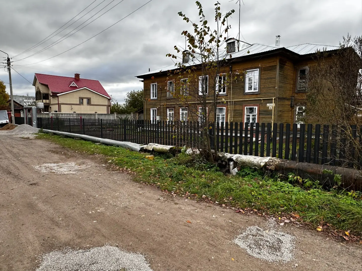 Забор из евроштакетника 63м Черное Дерево 3D Принтек фото 2 в Липецке