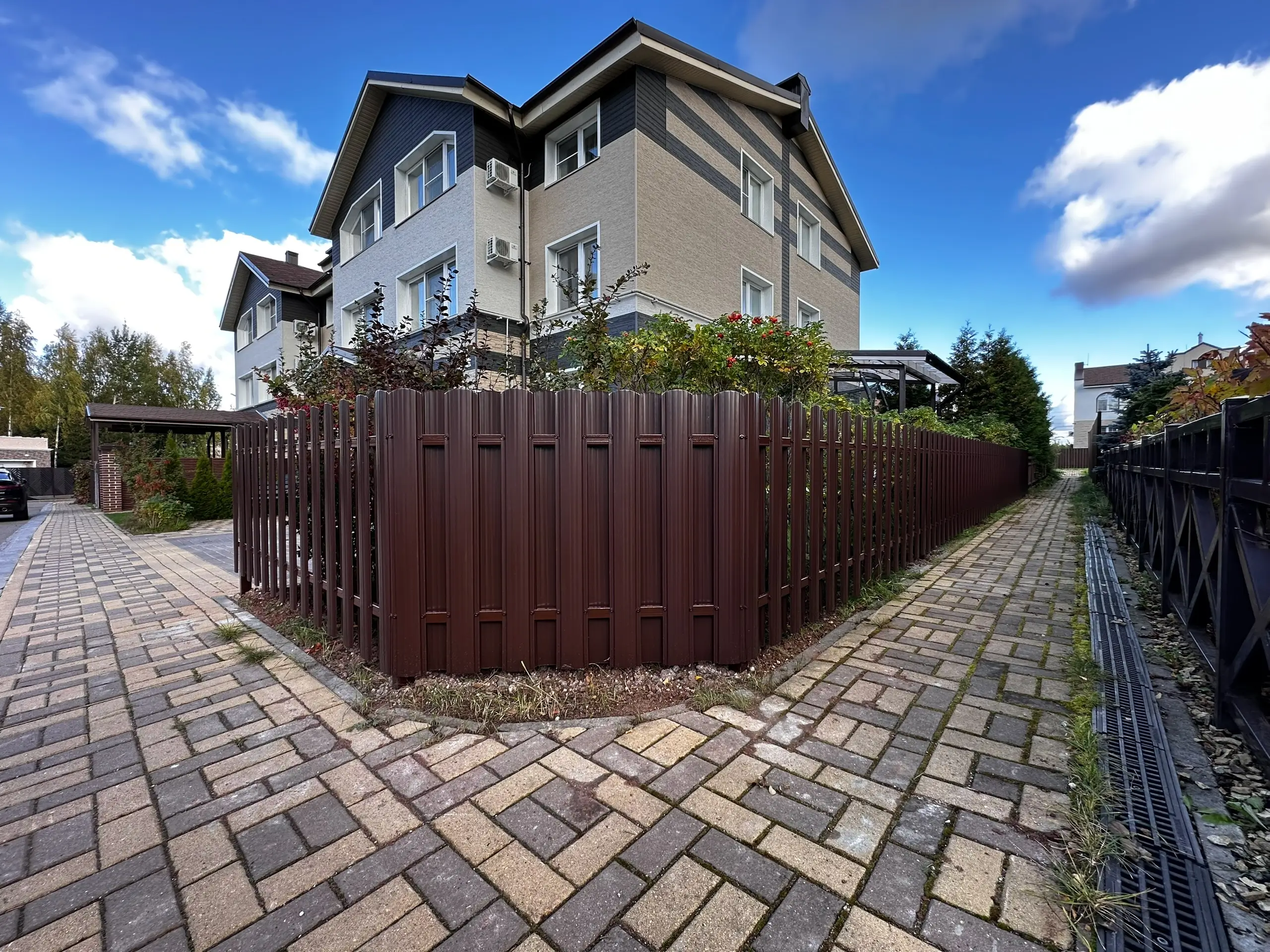 Заборчик из евроштакетника 18м RAL8017/8017 Шоколад двусторонний фото 1 в Липецке